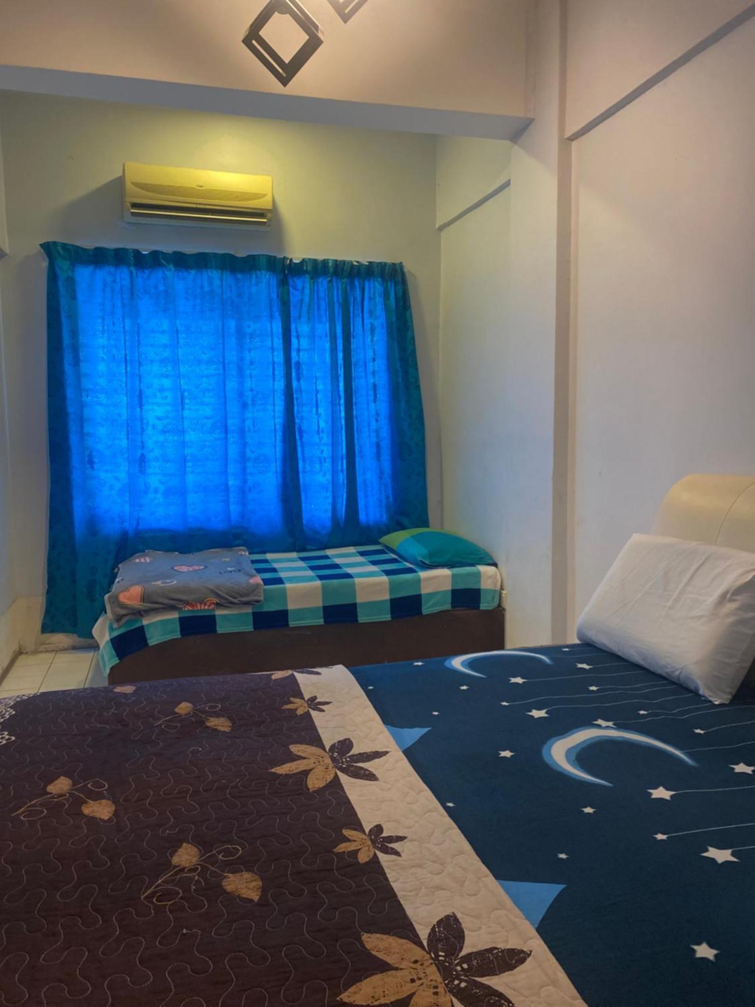 Adel Corus Paradise Lagoon Apartment Порт-Диксон Экстерьер фото